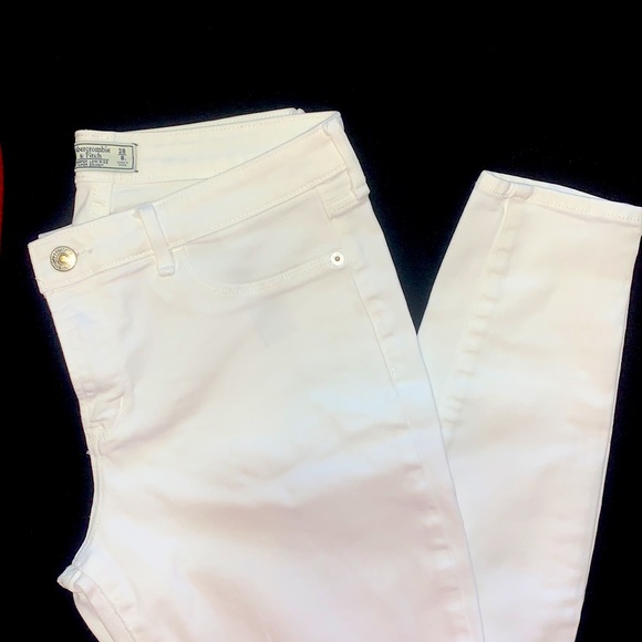 BRAND NEW ABERCROMBIE & FITCH LOW RISE SUPER SKINNY WHITE JEANS - Picture 4 of 7